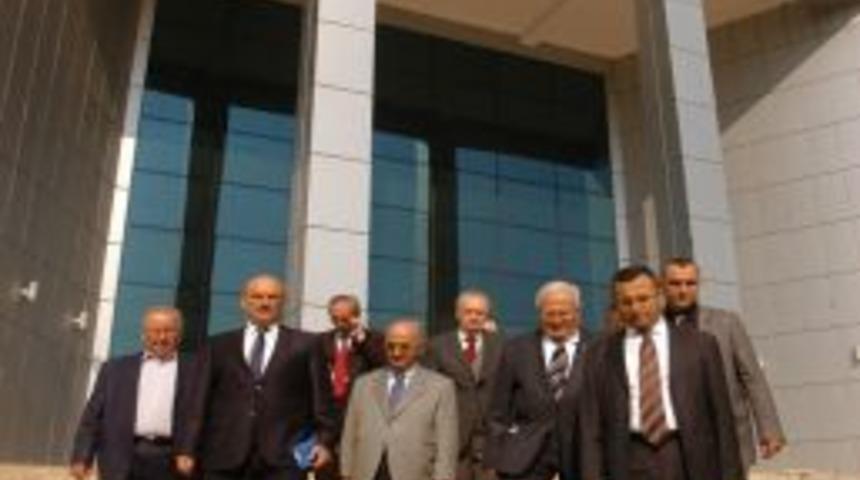 Denizli Valisi Demir, sosyal hizmet kurumlarını denetledi