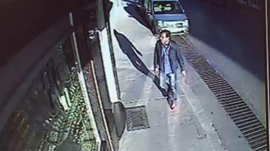 Kuyumcudan saniye saniye hırsızlık güvenlik kamerasında