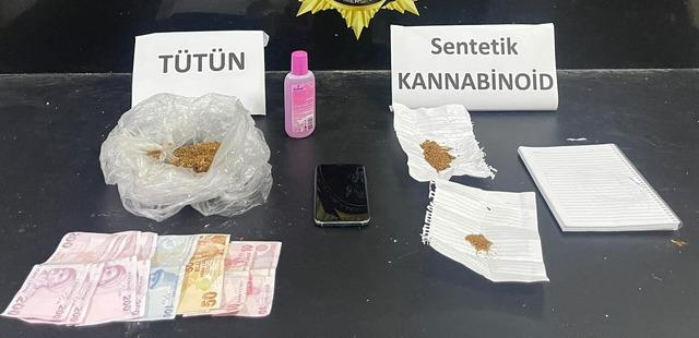 Mersin de uyuşturucu operasyonunda yakalanan 3 zanlı tutuklandı 1