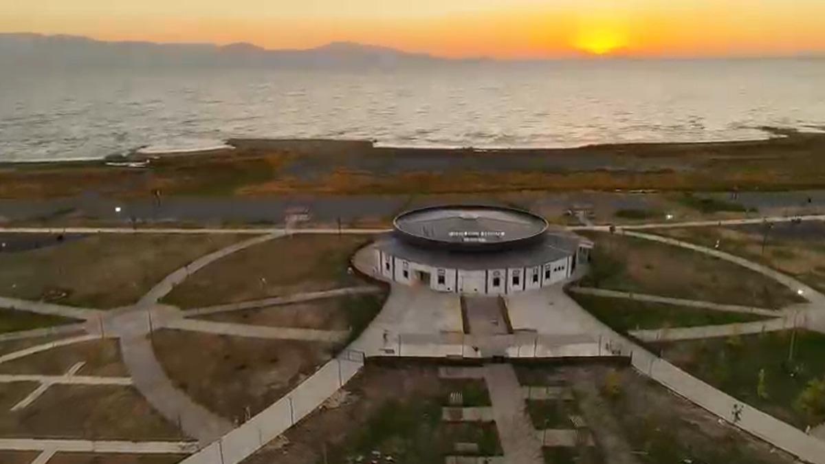 Van Gölü sahilinde yeni sosyal yaşam alanı: İşyurtları Kurumu Restoranı hizmete girdi 8