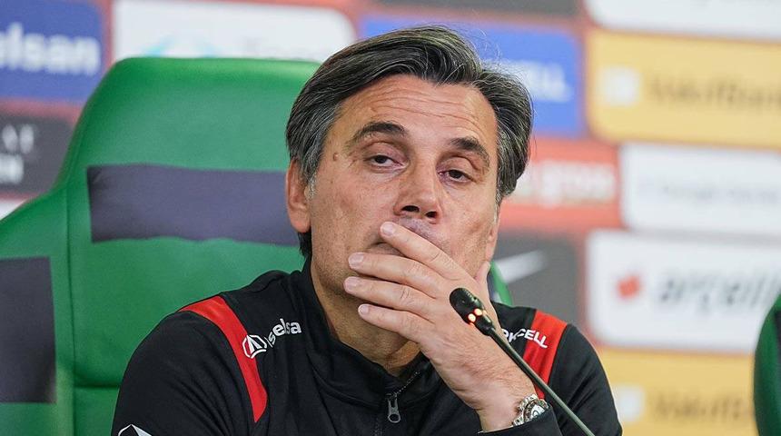 Vincenzo Montella destek &ccedil;ağrısında bulundu! "Ağır ve haksız eleştiriler..."