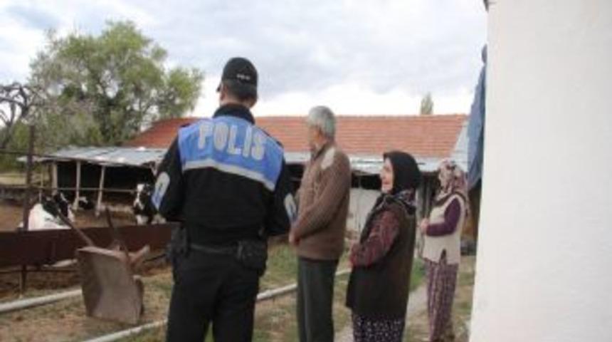 Hayvan hırsızlığını &ouml;nlemek i&ccedil;in polis kapı kapı dolaşıyor