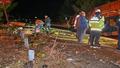 Devrilen kamyondan savrulan karpuzlar 2 ki�iyi yaralad�