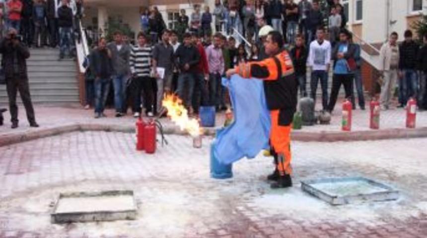 MAK&Uuml;&rsquo;de yangın tatbikatı