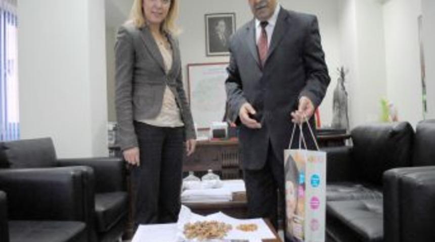 Depremde hayatını kaybedenler adına ters lale ve sedir ekilecek