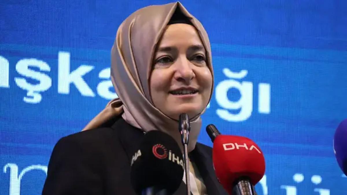 163 milyon TL nereden geldi? Dedesi toprak ağasıymış! Fatma Bet&uuml;l Sayan Kaya ile g&ouml;r&uuml;şen Hadi &Ouml;zışık anlattı 5