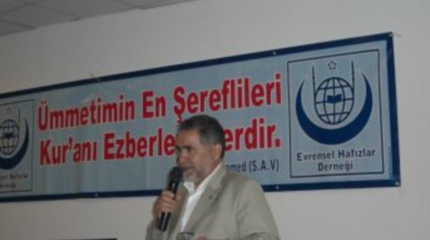 Kur'an-ı Kerim'i en g&uuml;zel anlatanlara umre hediyesi