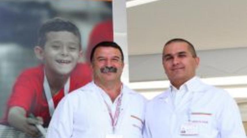 &Ccedil;apraz nakille hayata tutundular, b&ouml;brek kardeşi oldular