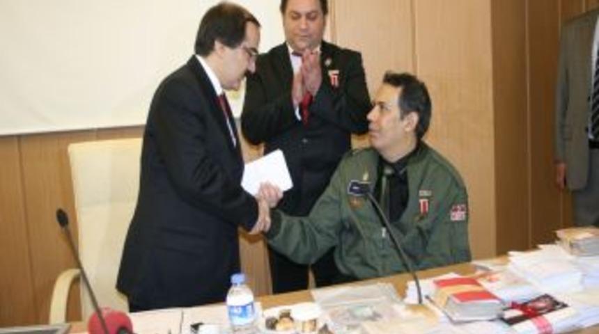 7 bin &ouml;ğrenciden G&uuml;neydoğu'ya moral mektubu