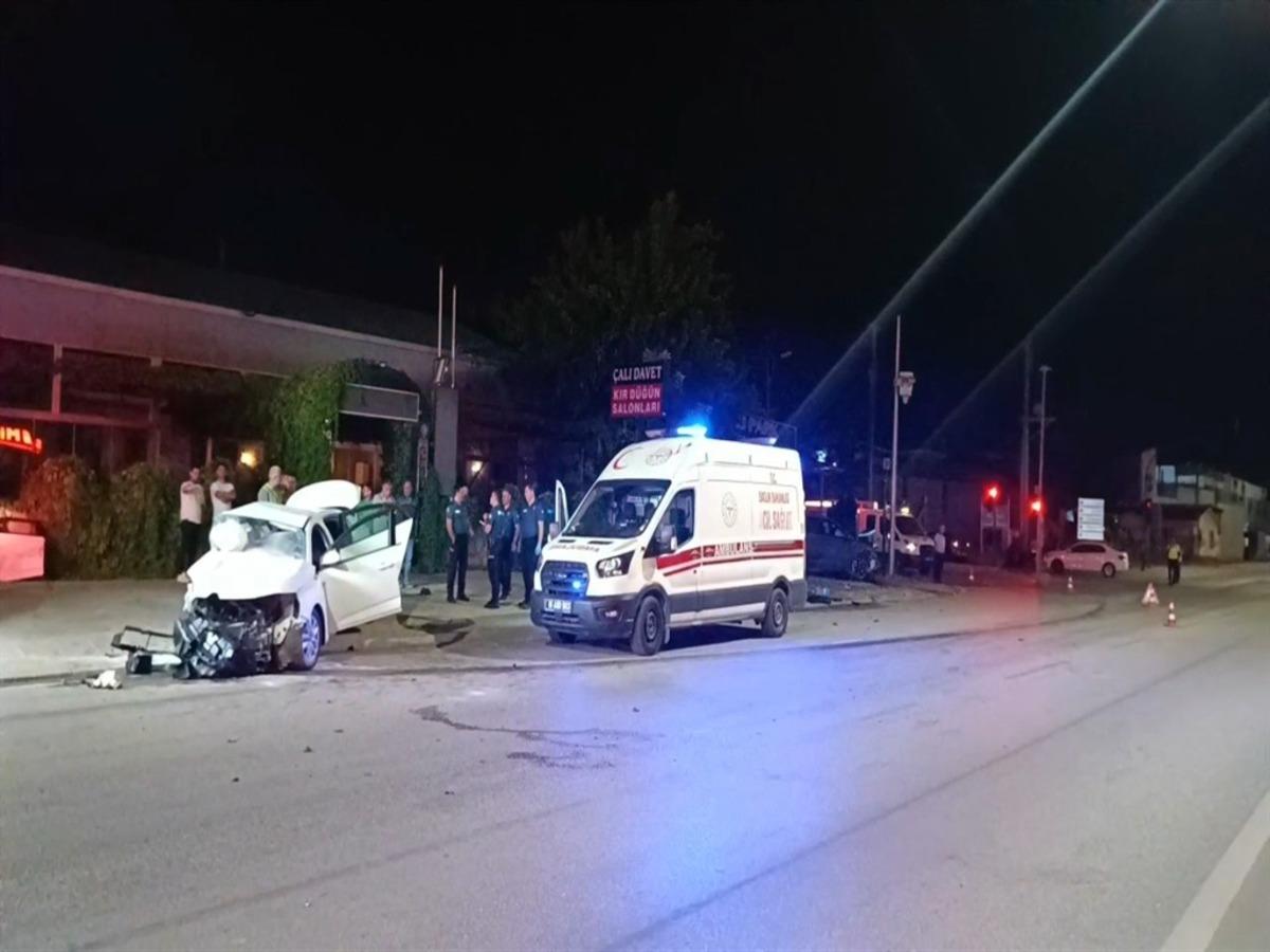 İnsanlık öldü dedirten olay: İki kişiyi öldüren alkollü sürücü, telefonuyla ilgilenip cipini sordu! 9