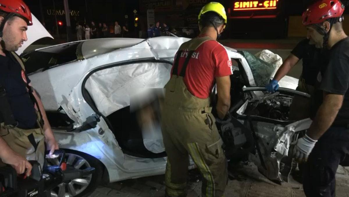 İnsanlık öldü dedirten olay: İki kişiyi öldüren alkollü sürücü, telefonuyla ilgilenip cipini sordu! 8