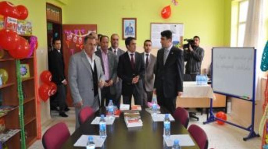 Ak&ccedil;akale'de SODES projesi kapsamında 10 k&ouml;ye k&uuml;t&uuml;phane kuruldu