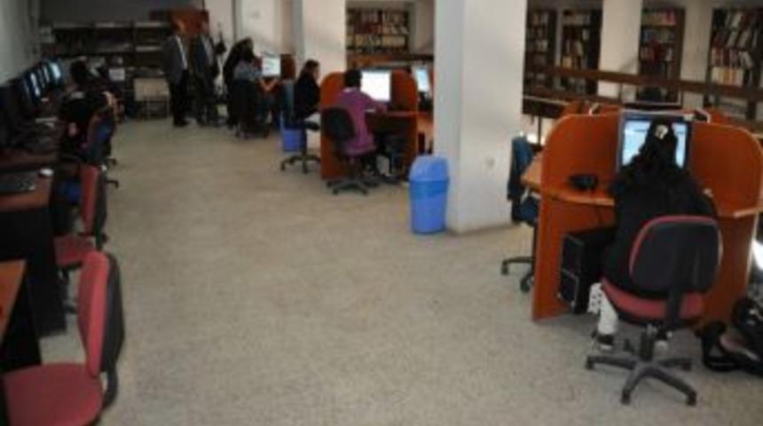 G&ouml;rme engelliler de k&uuml;t&uuml;phanelerden yararlanacak