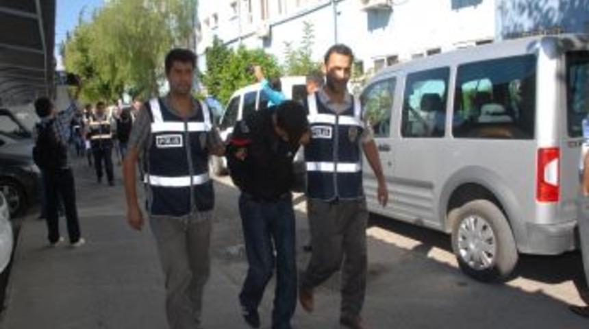 Hırsızlık mallarını başka şehirlerde ucuza satan &ccedil;ete &ccedil;&ouml;kertildi