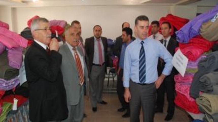 Elbistan Ticaret ve Sanayi Odası bin 200 &ouml;ğrenciye kaban dağıttı