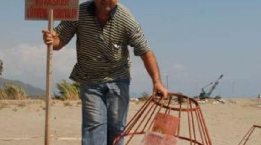 Caretta carettalarla Akdeniz'de tatil