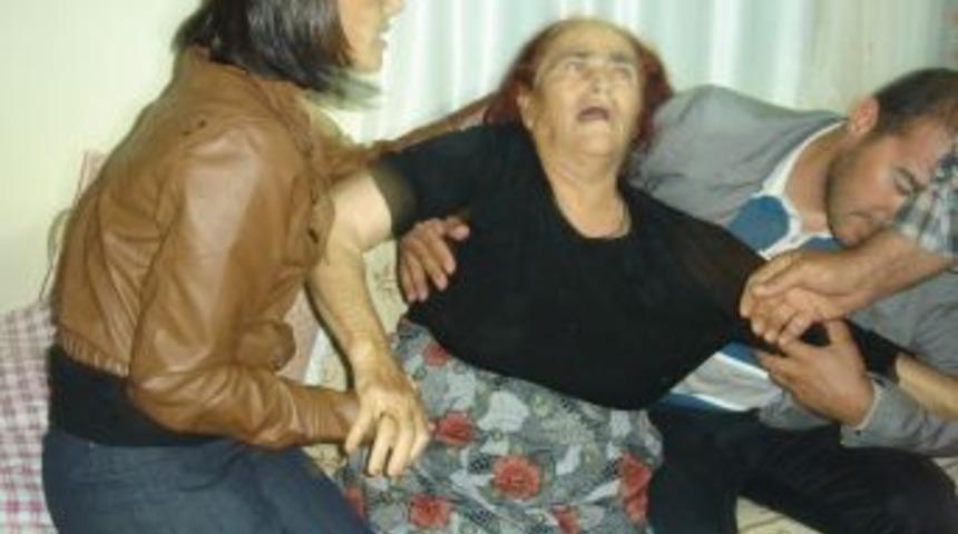 Şehit polis Alcıoğlu’nun baba evine ateş düştü