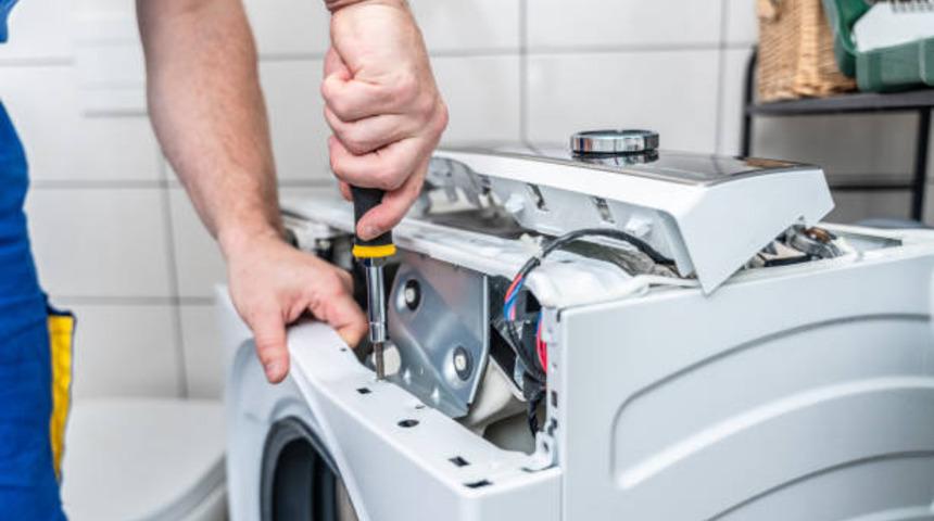 Yetkili servis diye &ccedil;ağırdı, yaşadıklarına inanamadı! Uzmanlar uyardı