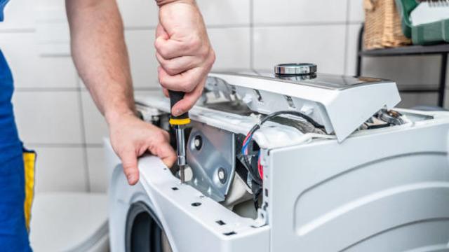 Yetkili servis diye çağırdı, yaşadıklarına inanamadı! Uzmanlar uyardı