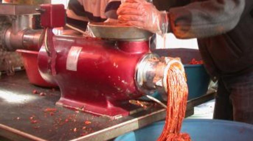 "Sokak aralarında kıyma &ccedil;ektirmeyin"