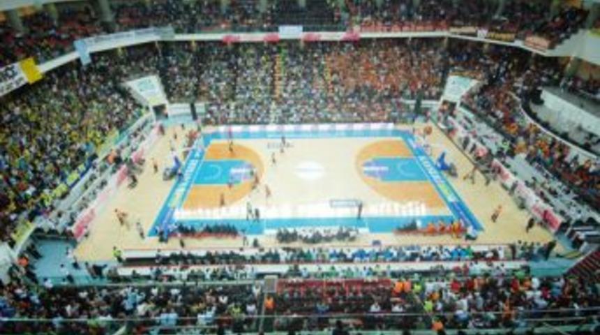 Kadir Has Kongre Merkezi&rsquo;ne tam not