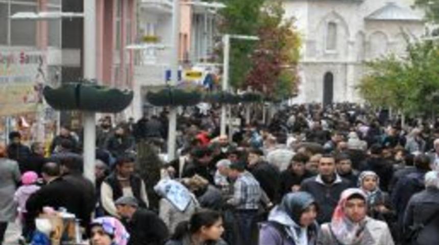Malatya'da bayram alışverişi yoğunluğu