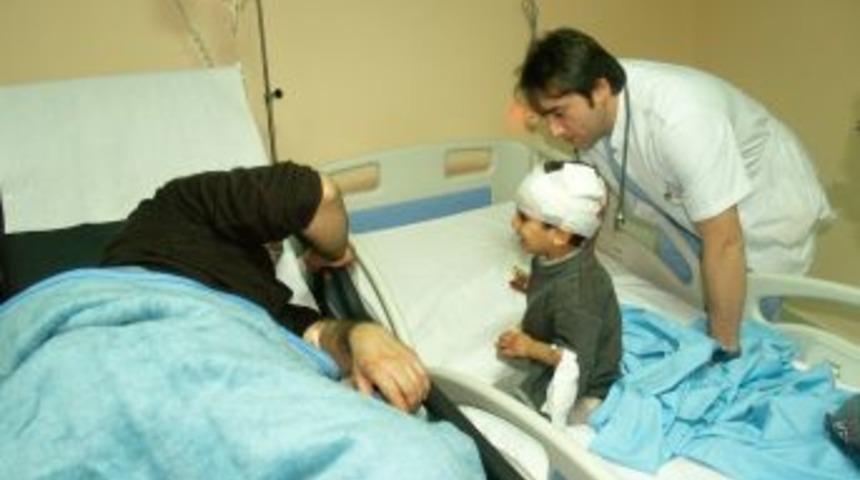 Erzincan'daki iki kazada 15 kişi yaralandı