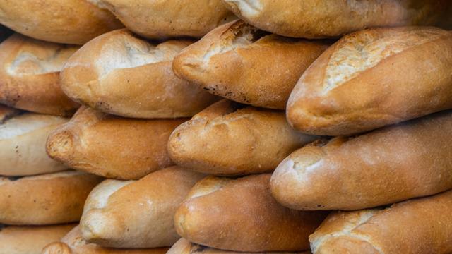 Fırından yeni çıkmış gibi: Ekmeği 2 hafta taze tutan yöntem