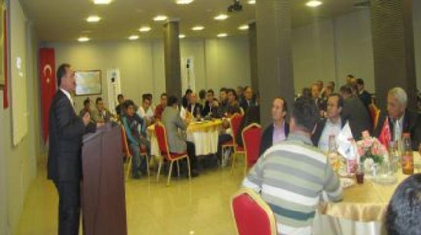 Denizli Ticaret Odası Başkanı &Ouml;zer, STK'lerin ticaretteki &ouml;nemini anlattı