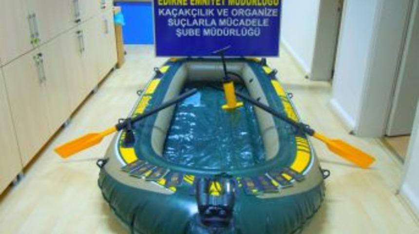 Edirne polisinden parada sahtecilik ve g&ouml;&ccedil;men ka&ccedil;ak&ccedil;ılarına operasyon