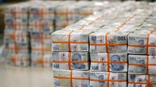 Hazine bugün düzenlediği iki ihaleyle 100,8 milyar lira borçlandı