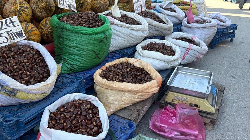 Kışın &ouml;zlenen lezzeti tezgahlarda! Fiyatı 400 liraya kadar y&uuml;kseldi