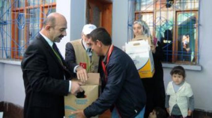 Diyarbakır&rsquo;da duygulu anlar: G&ouml;n&uuml;ll&uuml;lerin ziyaretinde g&ouml;zyaşı sel oldu