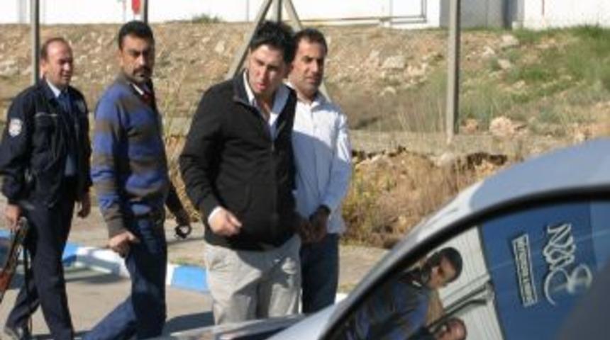 Polis operasyon yaptı, hamile kadınlar baygınlık ge&ccedil;irdi