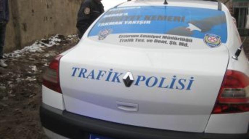 Erzurum protokolu Öğretmenevi'nde bayramlaştı