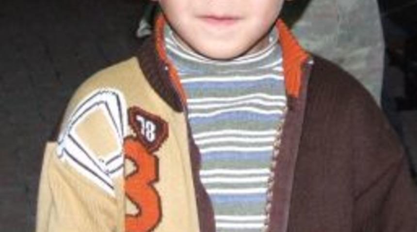 &Uuml;vey annesinden dayak yiyen &ccedil;ocuk hastanelik oldu