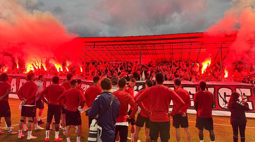 Samsunspor, Trabzonspor ma&ccedil;ı &ouml;ncesi yeni bir uygulamayı duyurdu!