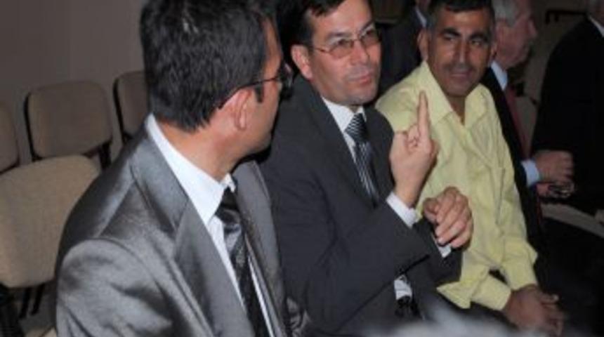 &Ccedil;avuşoğlu: İşitme engelli sporcularımızın ihtiya&ccedil;larını karşılayacağız