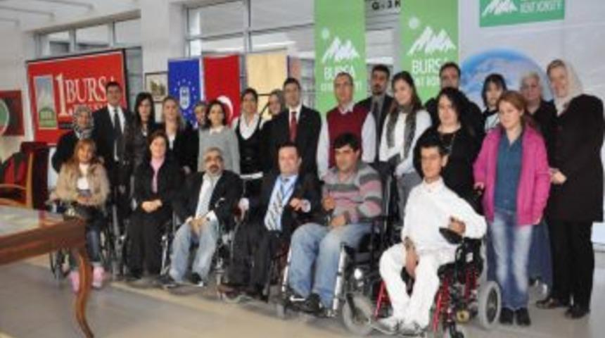 Kamu kurumlarında engellilerin sahip olduğu hakları anlatacaklar