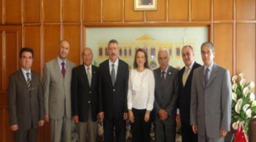 'Tenzile Erdoğan'ın vefat g&uuml;n&uuml;, D&uuml;ny&uuml; Yaşlı Hakları G&uuml;n&uuml; olsun' teklifi