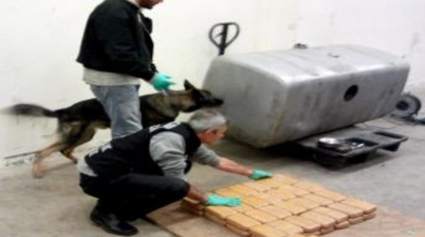 Mazot tankından 30 kilogram eroin &ccedil;ıktı