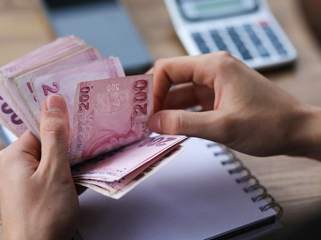 Bu yıl yapan i&ccedil;in daha ucuz olacak: Asgari &uuml;cretle 80 bin TL artacak