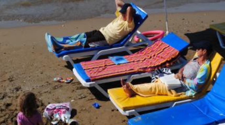 Antalya'da yağışlı havadan sonra, yazdan kalma g&uuml;nler yaşanıyor