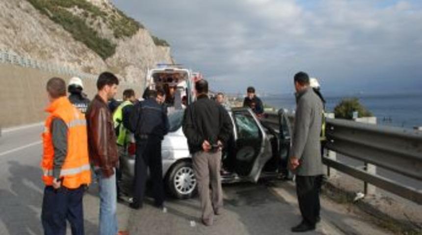 TEM Otoyolu&rsquo;nda kaza: 7 yaralı