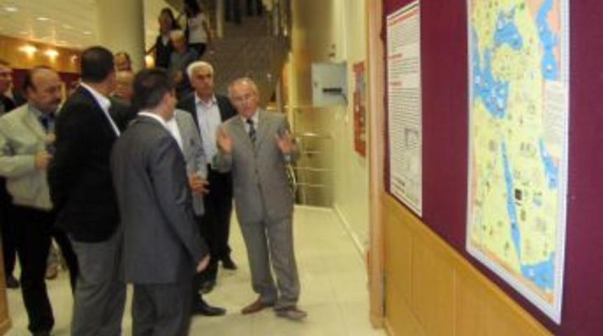 Siirt&rsquo;te Evliya &Ccedil;elebi Harita Sergisi a&ccedil;ıldı