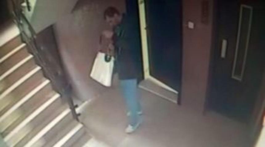 &Ccedil;anta hırsızı g&uuml;venlik kamerasına yakalandı