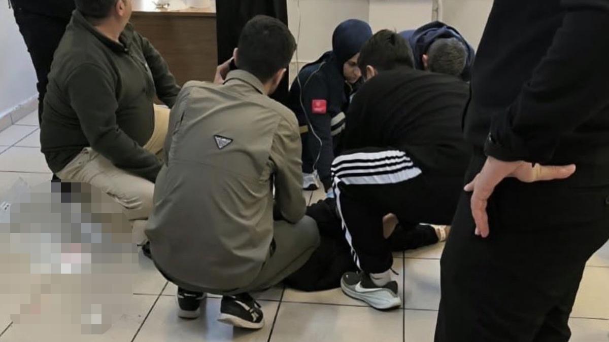 Başakşehir de okulda bı&ccedil;aklı saldırı! Acı haber geldi, saldırgan yakalandı 6