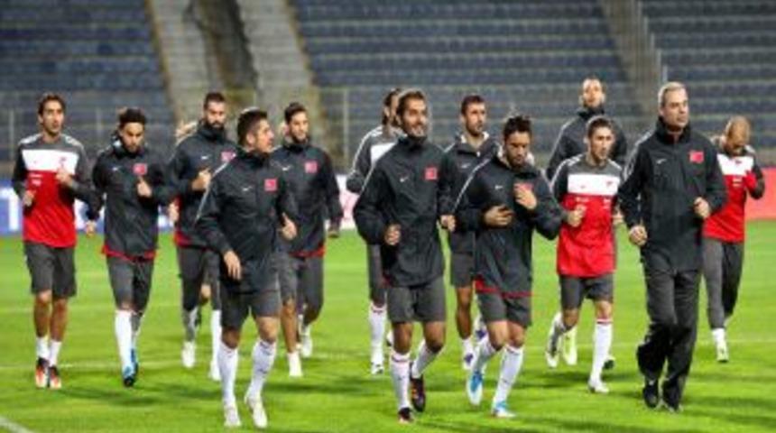 A Milli Futbol Takımı, Hırvatistan ma&ccedil;ı hazırlıkları başladı