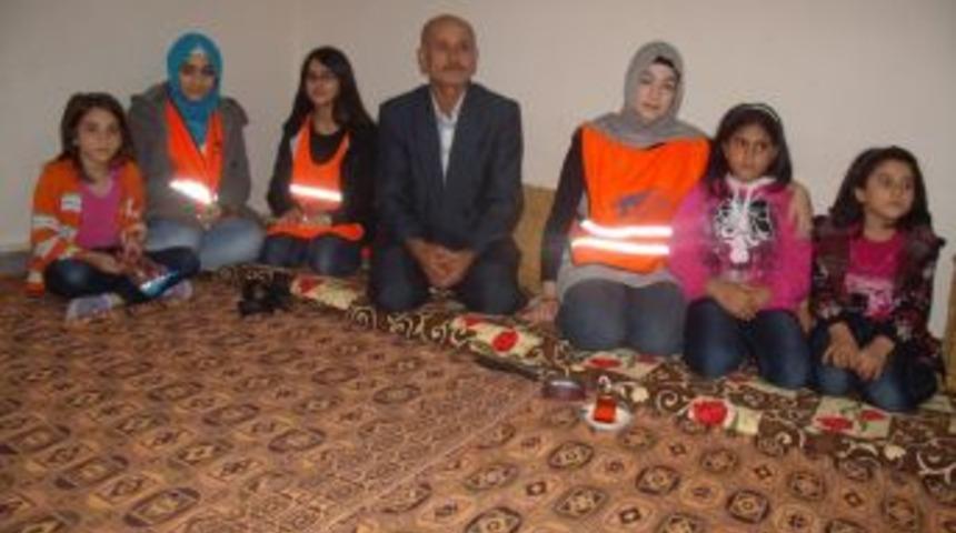 Kimse Yok Mu, Şırnaklı fakirlerin y&uuml;z&uuml;n&uuml; g&uuml;ld&uuml;rd&uuml;