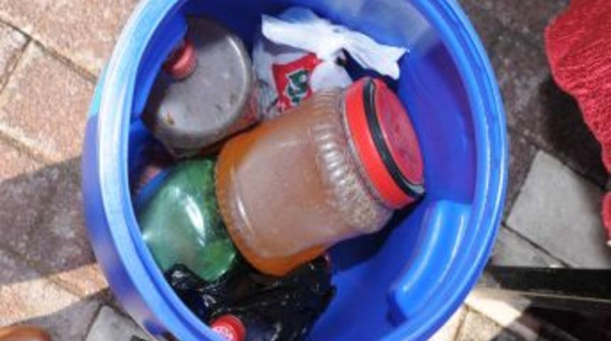 "Atık yağları lavaboya d&ouml;kmeyin"